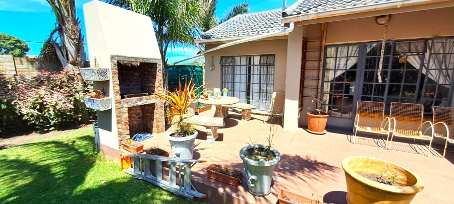 3 Bedroom Property for Sale in Aston Bay Eastern Cape